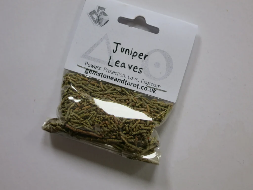 Juniper Leaves